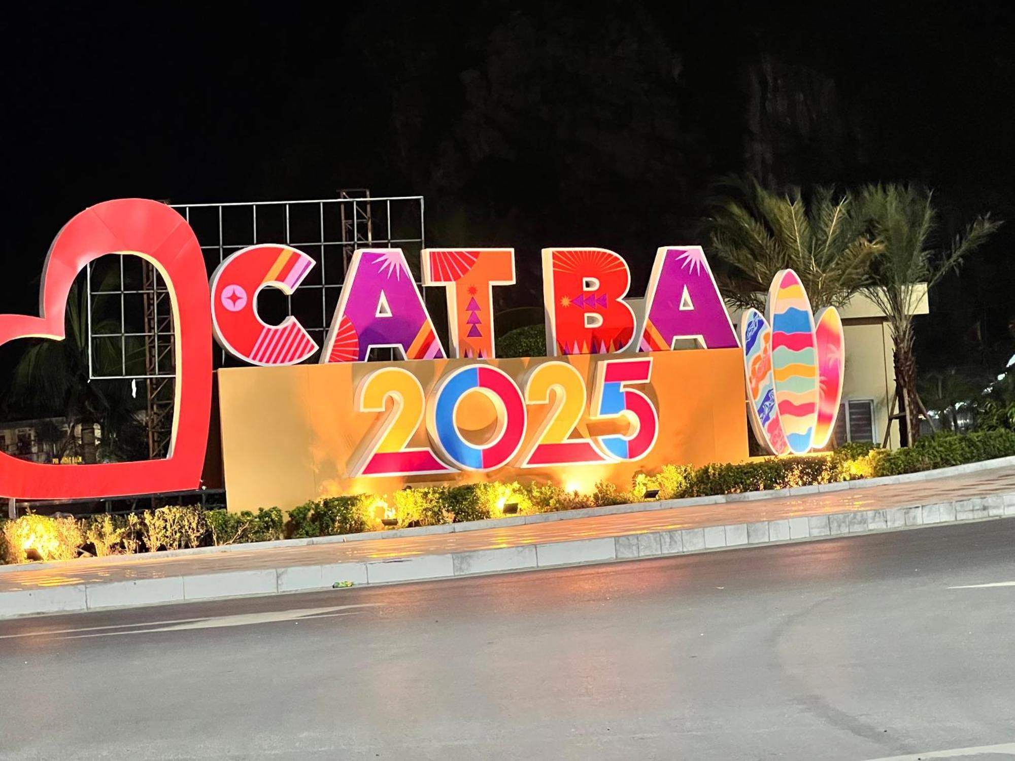 Mb Central Hotel Cat Ba Island Exterior foto