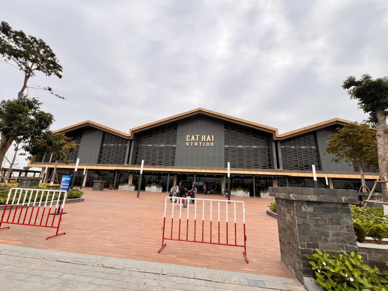 Mb Central Hotel Cat Ba Island Exterior foto